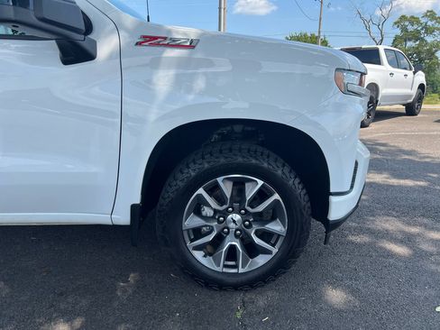 Used 2019 Chevrolet Silverado 1500 RST image 44