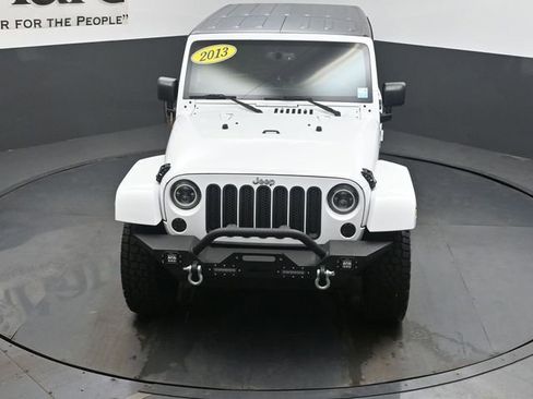 Used 2013 Jeep Wrangler Unlimited Sahara w/ Dual Top Group AWD/4WD image 58