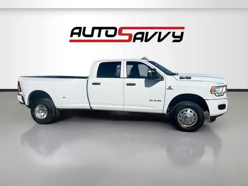 Used 2024 RAM 3500 Tradesman w/ Chrome Appearance Group image 8