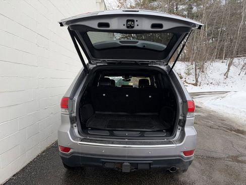 Used 2018 Jeep Grand Cherokee Limited w/ Trailer Tow Group IV image 23