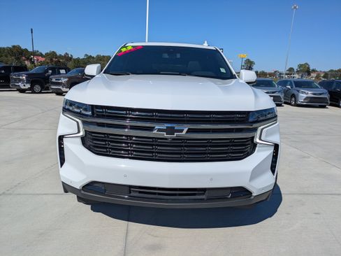 Used 2022 Chevrolet Tahoe RST w/ Luxury Package image 2