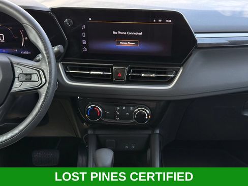 Used 2025 Chevrolet TrailBlazer LT FWD image 23