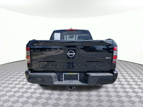 Used 2022 Nissan Frontier SV RWD image 4