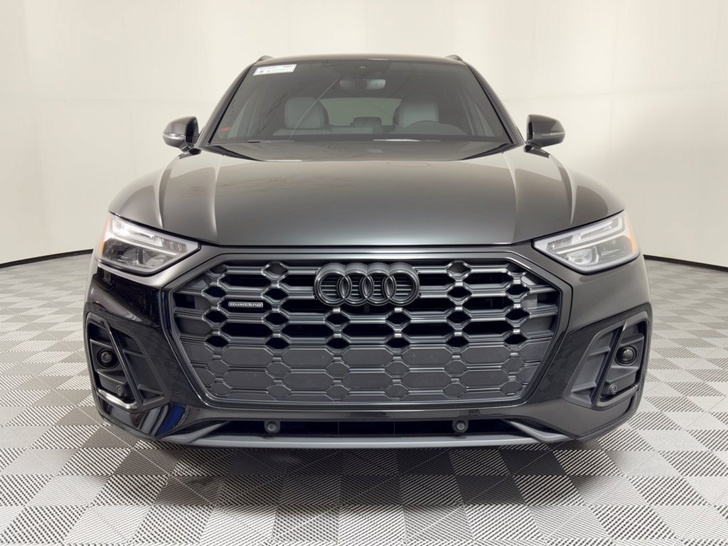 Used 2024 Audi Q5 2.0T Premium w/ Summer of Audi Package AWD/4WD image 6