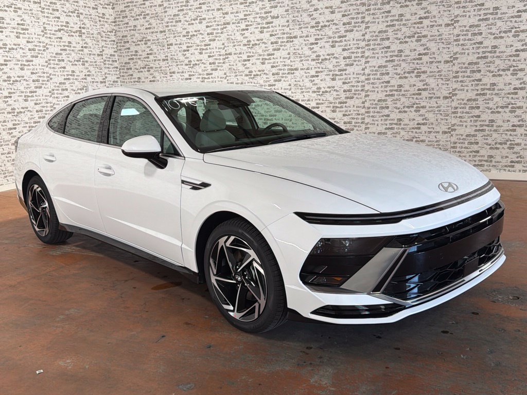 New 2027 Hyundai Sonata SEL FWD image 1