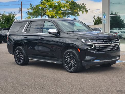 Used 2021 Chevrolet Tahoe Premier AWD/4WD image 3