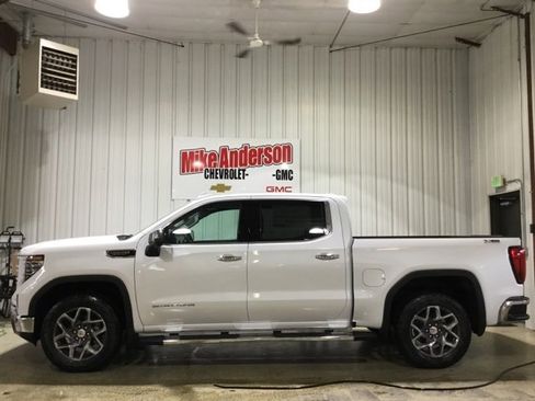 New 2025 GMC Sierra 1500 SLT w/ SLT Premium Package image 2