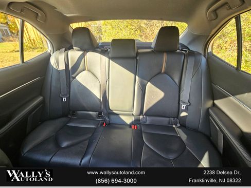 Used 2020 Toyota Camry XLE w/ Driver Assist Package image 21