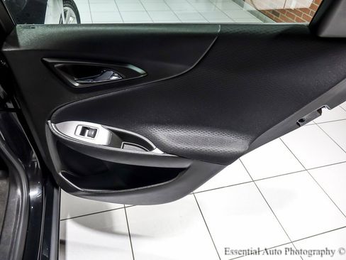 Used 2024 Chevrolet Malibu LT image 28