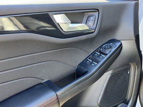 New 2026 Ford Escape ST-Line w/ Tech Pack #1 image 15