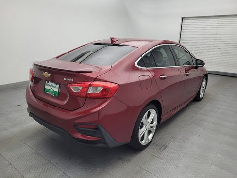 Used 2017 Chevrolet Cruze Premier FWD image 9
