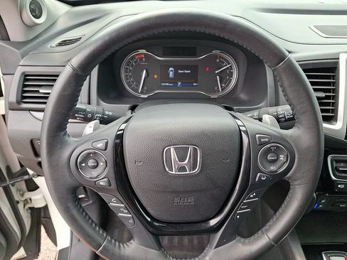 Used 2017 Honda Pilot Elite image 22