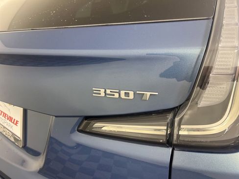 Used 2024 Cadillac XT4 Sport FWD image 17