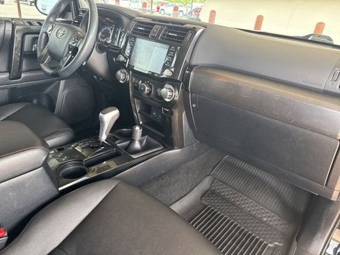 Used 2021 Toyota 4Runner TRD Off-Road Premium w/ Moonroof Package AWD/4WD image 12