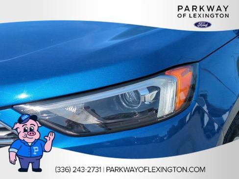 Used 2022 Ford Edge Titanium AWD/4WD image 9