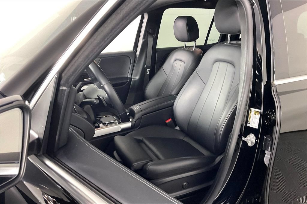 Used 2023 Mercedes-Benz GLB 250 4MATIC image 17