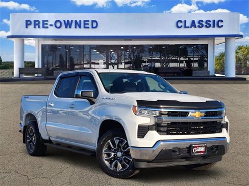 Used 2023 Chevrolet Silverado 1500 LT image 1