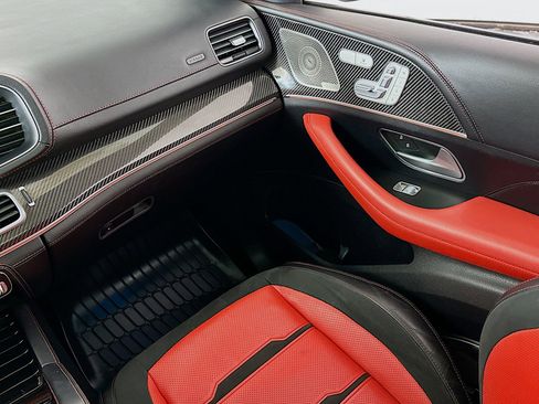 Used 2022 Mercedes-Benz GLE 53 AMG GLE 53C4 AMG Night 4MATIC image 23