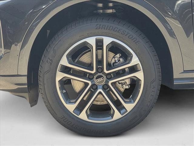 New 2025 Audi Q5 Premium w/ Convenience Package AWD/4WD image 8