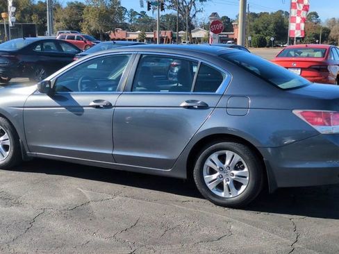 Used 2011 Honda Accord LX image 6