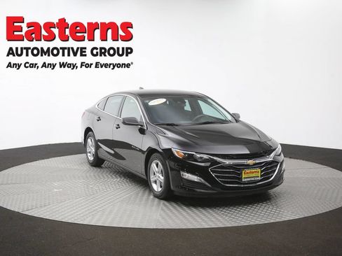 Used 2023 Chevrolet Malibu LS FWD image 49