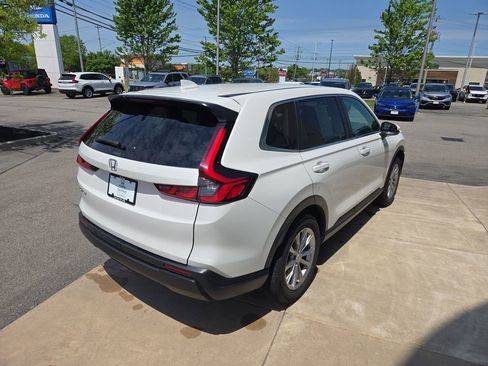 Certified 2024 Honda CR-V EX image 3