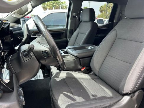 Used 2022 Chevrolet Silverado 1500 LT AWD/4WD image 10