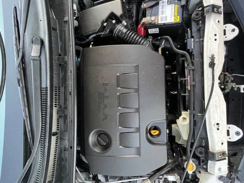 Used 2016 Toyota Corolla L image 23