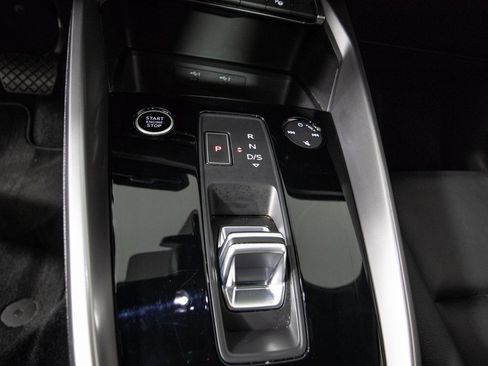 Used 2023 Audi A3 2.0T Premium image 23