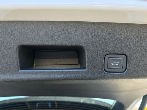 New 2026 GMC Acadia Elevation w/ Elevation Premium Package image 33