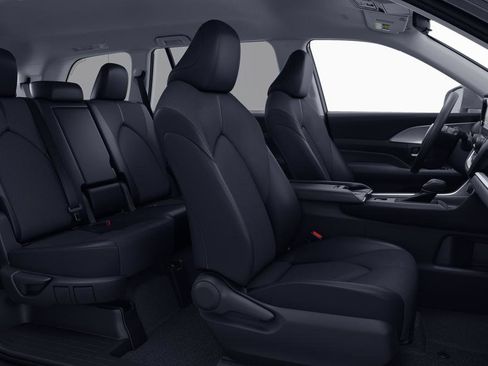 New 2026 Toyota Grand Highlander LE image 28