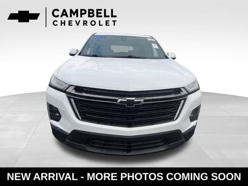 Used 2023 Chevrolet Traverse LT FWD image 7