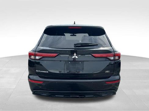 Used 2023 Mitsubishi Outlander SEL Black Edition AWD/4WD image 4