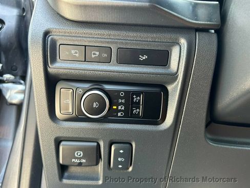 Used 2024 Ford F150 Lariat w/ Equipment Group 502A High AWD/4WD image 16
