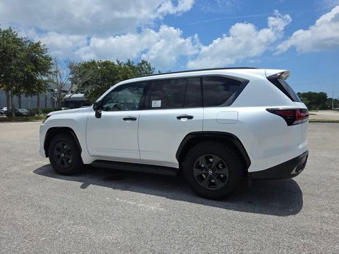 New 2026 Lexus LX 700h Overtrail AWD/4WD image 5