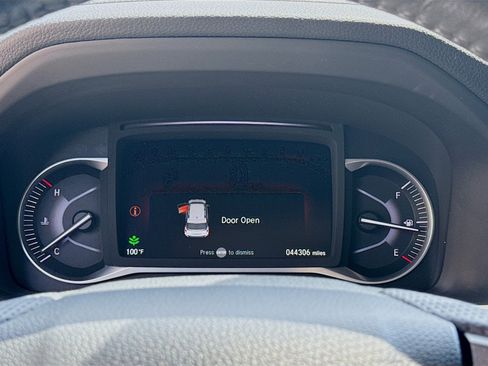 Used 2023 Honda Passport EX-L image 11