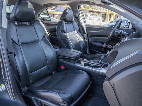 Used 2016 Acura TLX w/ Technology Package image 18