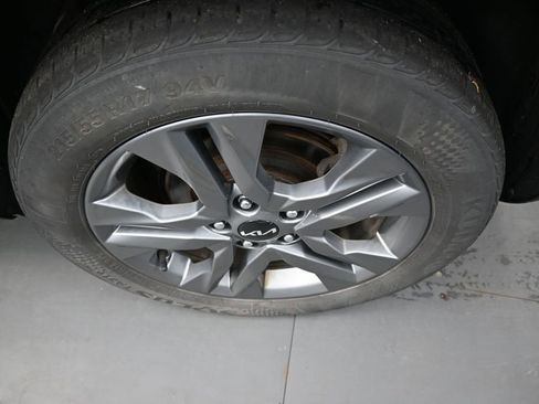 Used 2022 Kia Seltos S AWD/4WD image 9