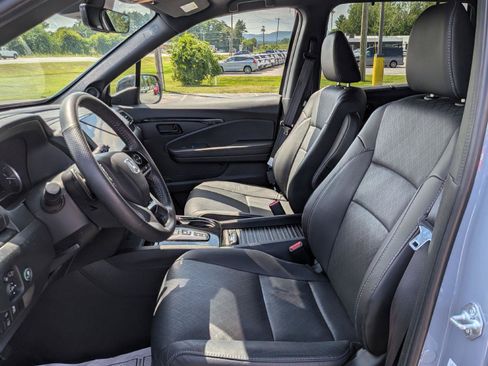 Used 2022 Honda Passport Elite image 13