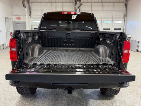 Used 2018 Chevrolet Silverado 1500 LT w/ All Star Edition AWD/4WD image 10