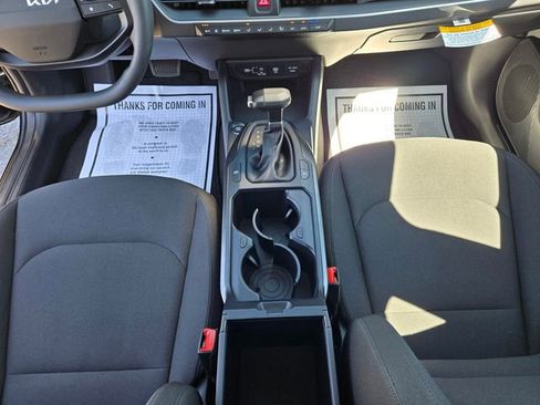 New 2026 Kia K4 FWD image 20