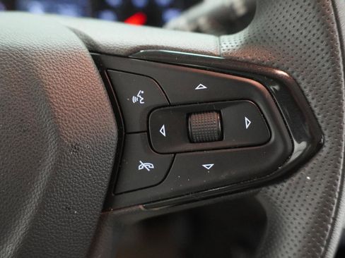 Used 2022 Chevrolet TrailBlazer LT w/ Convenience Package FWD image 21