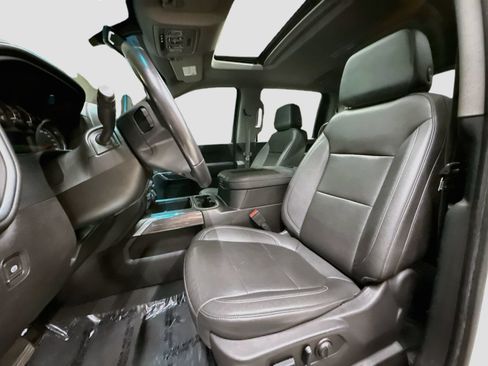 Used 2022 Chevrolet Silverado 3500 LTZ w/ LTZ Convenience Package AWD/4WD image 22