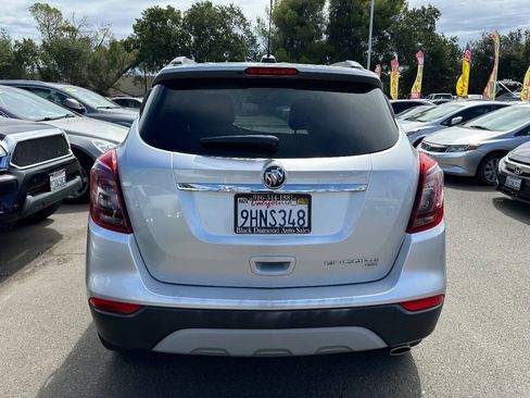Used 2020 Buick Encore Essence AWD/4WD image 7