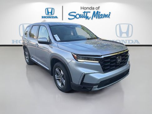 Certified 2025 Honda Pilot EX-L image 1