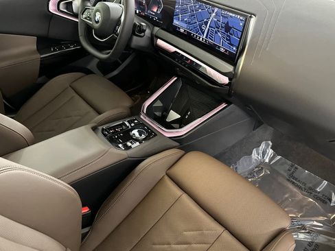 Used 2026 BMW X3 xDrive30 w/ Premium Package image 16