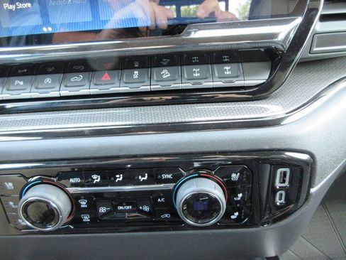 New 2026 Chevrolet Silverado 1500 ZR2 AWD/4WD image 37