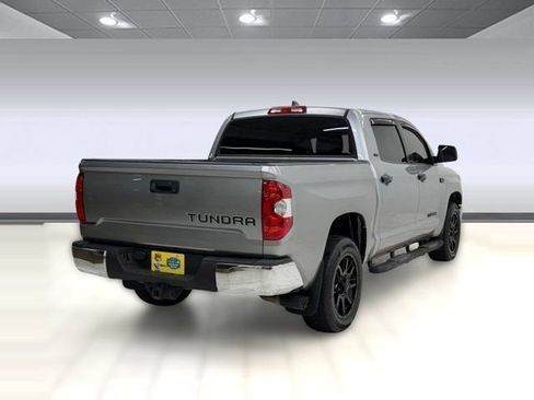 Used 2021 Toyota Tundra SR5 w/ SR5 Upgrade Package AWD/4WD image 8