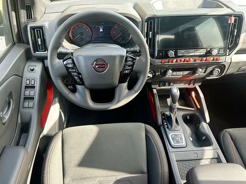 New 2026 Nissan Frontier PRO-4X w/ Pro-4x Convenience Package image 17
