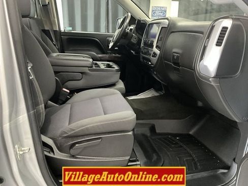 Used 2017 GMC Sierra 1500 SLE w/ SLE Value Package AWD/4WD image 36